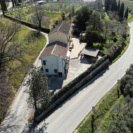 La Casa Degli Dei Lägenhet San Gimignano Exteriör bild